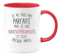 quotedazur - Mug Cadeau Kinésithérapeute - Je Ne Suis Pas Parfaite Mais Je Suis Kinésithérapeute - Tasse Cadeau Kinésithérapeute Femme - Rouge/Céramique