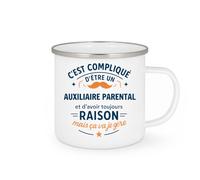 quotedazur - Mug C'est compliqué d'être un Auxiliaire Parental et d'avoir toujours raison, mais ça va je gère - Tasse Cadeau Auxiliaire Parental Homme - Blanc/Emaillé