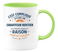 quotedazur - Mug C'est compliqué d'être un Chauffeur Routier et d'avoir toujours raison, mais ça va je gère - Tasse Cadeau Chauffeur Routier Homme - Vert/Céramique