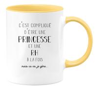 quotedazur - Mug C'est Compliqué D'être Une Princesse Et Rh À La Fois Mais Je Gère - Jaune/Céramique