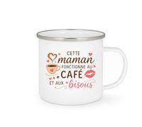 quotedazur - Mug Cette maman fonctionne au café et aux bisous - Tasse Cadeau Maman Femme - Blanc/Emaillé
