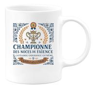 quotedazur - Mug championne des noces de faïence, catégorie endurance extrême - Tasse Cadeau Noces de Faïence Femme - Blanc/Céramique