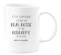 quotedazur - Mug Compliqué D'être Un Beau Gosse Et Gendarme À La Fois Mais Ça Va Je Gère Blanc/Céramique