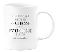 quotedazur - Mug Compliqué D'être Un Beau Gosse Et Un Psychologue À La Fois Mais Ça Va Je Gère - Blanc/Céramique
