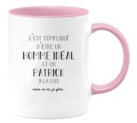 quotedazur - Mug Compliqué D'Être Un Homme Idéal Et Un Patrick Mais Ça Va Je Gère - Cadeau Humour Prénom - Idée Cadeau Famille Saint Valentin - Tasse Prénom Patrick
