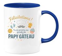 quotedazur - Mug Félicitations ! Tu es promu au grade de papy gâteau - Tasse Cadeau Annonce Grossesse Naissance Papy Homme - Bleu/Céramique
