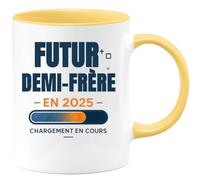 quotedazur - Mug Futur Demi-frère en 2025 Chargement En Cours - Tasse Cadeau Annonce naissance Homme - Jaune/Céramique