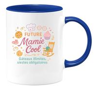 quotedazur - Mug Future Mamie Cool - Gâteaux illimités, siestes obligatoires - Tasse Cadeau Annonce Grossesse Naissance Mamie Femme - Bleu/Céramique