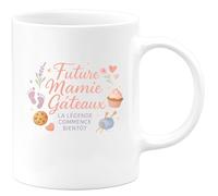 quotedazur - Mug Future Mamie Gâteaux : La légende commence bientôt - Tasse Cadeau Annonce Grossesse Naissance Mamie Femme - Blanc/Céramique