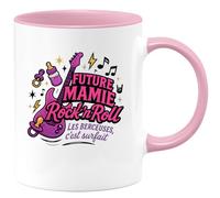 quotedazur - Mug Future Mamie Rock'n'Roll - Les berceuses, c'est surfait - Tasse Cadeau Annonce Grossesse Naissance Mamie Femme - Rose/Céramique