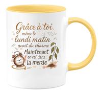quotedazur - Mug Grâce à toi, même le lundi matin avait du charme. Maintenant on est dans la merde - Tasse Cadeau Collègue Femme - Jaune/Céramique