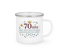 quotedazur - Mug Humour 70 ans : assez vieux pour tout savoir, assez jeune pour tout oublier - Cadeau 70 ans Femme