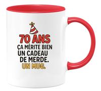 quotedazur - Mug Humour 70 Ans, Ça Mérite Bien Un Cadeau De Merde. Un Mug. - Idée Cadeau Drôle Pour Homme Avec Tasse Originale