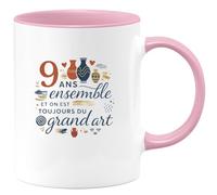 quotedazur - Mug Humour 9 ans ensemble et on est toujours du grand art - Cadeau Noces de Faïence Femme
