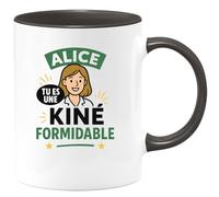 quotedazur - Mug Humour Alice, Une Kiné Formidable À Célébrer Avec Cette Tasse Unique Idée Cadeau Originale Pour Kinésithérapeute Personnalisée Élégante