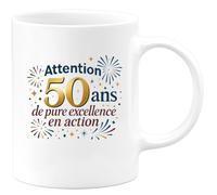 quotedazur - Mug Humour Attention : 50 ans de pure excellence en action - Cadeau 50 ans Femme