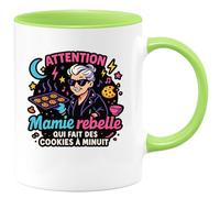 quotedazur - Mug Humour Attention Mamie rebelle qui fait des cookies à minuit - Cadeau Mamie Femme