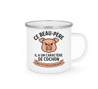 quotedazur - Mug Humour Ce Beau-père Il A Un Caractère De Cochon Mais C'est Pour Ça Qu'on L'adore - Cadeau Original Tasse Humoristique Pour Beau-père