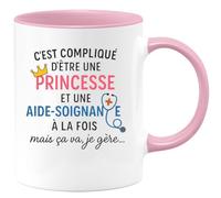 quotedazur - Mug Humour C'est Compliqué D'être Princesse Et Aide-Soignante, Mais Je Gère Avec Idée Cadeau Tasse Pour