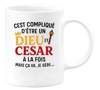 quotedazur - Mug Humour C'est Compliqué D'être Un Dieu Et César À La Fois, Mais Ça Va, Je Gère Idée Cadeau Tasse Originale Pour Homme Fier Audacieux