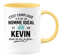 quotedazur - Mug Humour C'est Compliqué D'être Un Homme Idéal Et Kevin À La Fois, Mais Ça Va, Je Gère Idée Cadeau Originale Tasse Humoristique Pour