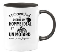 quotedazur - Mug Humour C'est Compliqué D'être Un Homme Idéal Et Motard, Mais Je Gère Tout Avec Fierté. Idée Cadeau Originale Tasse Pour Passionné