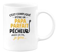 quotedazur - Mug Humour C'est Compliqué D'être Un Papa Parfait Et Pêcheur, Mais Je Gère Avec Fierté. - Idée Cadeau Originale Tasse Pour Papa Pêcheur Unique