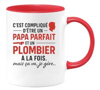 quotedazur - Mug Humour C'est Compliqué D'être Un Papa Parfait Et Plombier, Mais Je Gère Avec Fierté. Idée Cadeau Originale Tasse Pour Fier