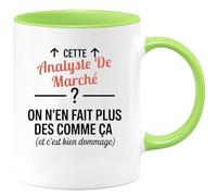 quotedazur - Mug Humour Cette Analyste de marché ? On n'en fait plus des comme ça (et c'est bien dommage) - Cadeau Analyste de marché Femme