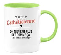 quotedazur - Mug Humour Cette Esthéticienne ? On n'en fait plus des comme ça (et c'est bien dommage) - Cadeau Esthéticienne Femme