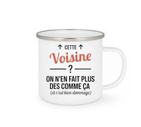quotedazur - Mug Humour Cette Voisine ? On n'en fait plus des comme ça (et c'est bien dommage) - Cadeau Voisine Femme