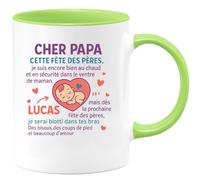 quotedazur - Mug Humour Cher Papa, Cette Fête Des Pères Je Suis Encore Dans Le Ventre De Maman, Bientôt Blotti Tes Bras. Cadeau Tasse Tendre Message Bébé