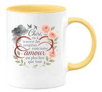 quotedazur - Mug Humour Chéri, on a traversé des tempêtes mais notre amour est plus fort que tout - Cadeau Amour, Saint-Valentin, Couple Homme
