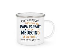 quotedazur - Mug Humour Difficile D'être Papa Parfait Et Médecin À La Fois, Mais Je Gère Avec Humour - Cadeau Idéal Tasse Originale Pour Papa Médecin