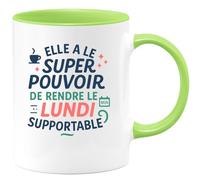 quotedazur - Mug Humour Elle a le super pouvoir de rendre le lundi supportable - Cadeau Collègue Femme