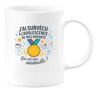 quotedazur - Mug Humour J'ai survécu à l'adolescence de mes enfants. Où est ma médaille ? - Cadeau Humour Femme