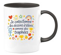 quotedazur - Mug Humour Je collectionne les dessins d'élèves comme des trophées - Cadeau Maître d'école Homme