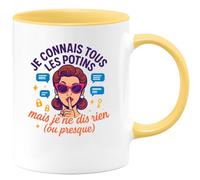quotedazur - Mug Humour Je Connais Tous Les Potins Mais Ne Dis Rien (Ou Presque) Cadeau Départ Collègue