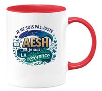 quotedazur - Mug Humour Je ne suis pas juste AESH, je suis LA référence - Cadeau AESH Femme