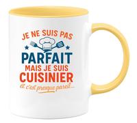 quotedazur - Mug Humour Je Ne Suis Pas Parfait Mais Je Suis Cuisinier, Et C'est Presque Pareil - Cadeau Original Tasse Pour Cuisinier, Idée Cadeau Humour Et Cuisine