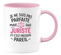 quotedazur - Mug Humour Je Ne Suis Pas Parfaite Mais Juriste, C'est Presque Pareil Humoristique Cadeau Idéale Pour Les Juristes Tasse Originale Et Drôle