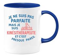 quotedazur - Mug Humour Je Ne Suis Pas Parfaite, Mais Kinésithérapeute Un Cadeau Presque Pareil Original Tasse Féminine Humoristique