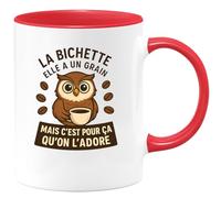 quotedazur - Mug Humour La Bichette Elle A Un Grain Mais C'est Pour Ça Qu'on L'adore - Cadeau Original Tasse Humour Pour Femme Unique Et Sympa