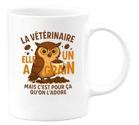 quotedazur - Mug Humour La Vétérinaire A Un Grain, C’est Pour Ça Qu’on L’adore, Cadeau Idée Originale Tasse Amoureux Des Vétérinaires