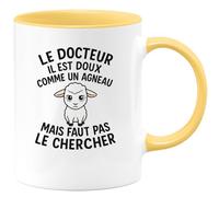 quotedazur - Mug Humour Le Docteur Il Est Doux Comme Un Agneau Mais Faut Pas Chercher Idée Cadeau Originale Tasse Pour Homme Médecin