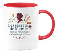 quotedazur - Mug Humour Les secrets de Mamie : recettes magiques et câlins thérapeutiques - Cadeau Mamie Femme