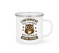 quotedazur - Mug Humour L'infirmière Elle A Un Grain Mais C'est Pour Ça Qu'on L'adore Idée Cadeau Originale Tasse Infirmière Humoristique