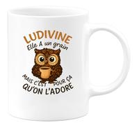 quotedazur - Mug Humour Ludivine A Un Grain, Mais C’est Ce Qui La Rend Adorable Idée Cadeau Tasse Originale Pour Femme Pleine De Caractère