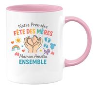 quotedazur - Mug Humour Notre Première Fête Des Mères Avec Maman Amelia Ensemble Cadeau Original Tasse En Édition Limitée