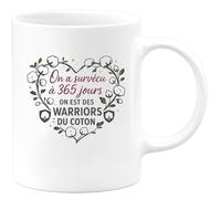 quotedazur - Mug Humour On a survécu à 365 jours, on est des warriors du coton - Cadeau Noces de coton Femme